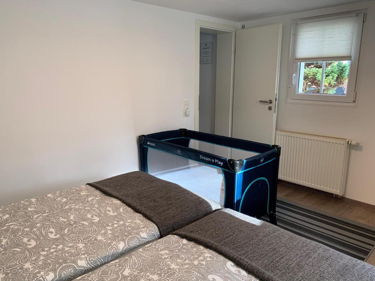 슈라이덴 Ferienhaus Gemuend 빌라 외부 사진