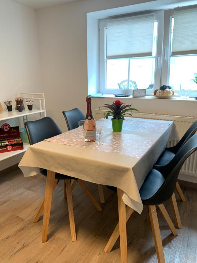 슈라이덴 Ferienhaus Gemuend 빌라 외부 사진